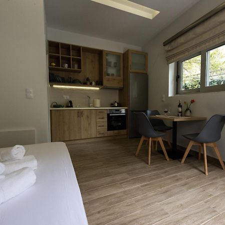 Wonderlust Apartment Close To Sea Α1 Kalamata Exterior foto
